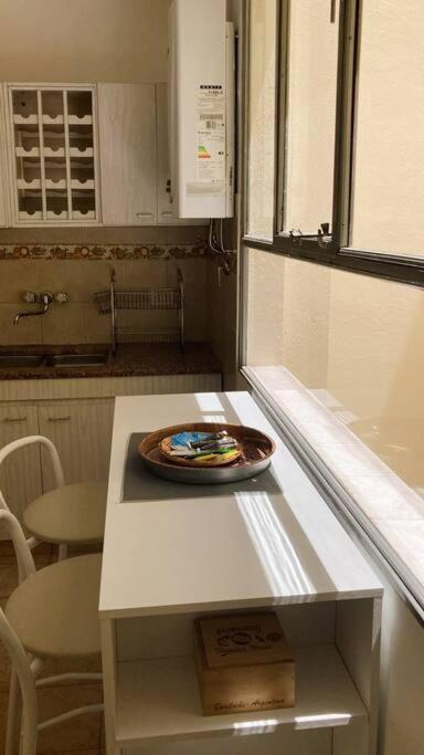 Departamento Sobre Av Pellegrini * Rosario